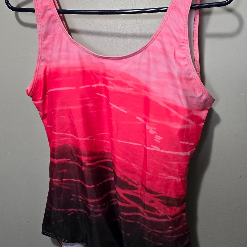 Womens 2X XXL NWOT one piece Swimsuit pink yo chocolate ombre
